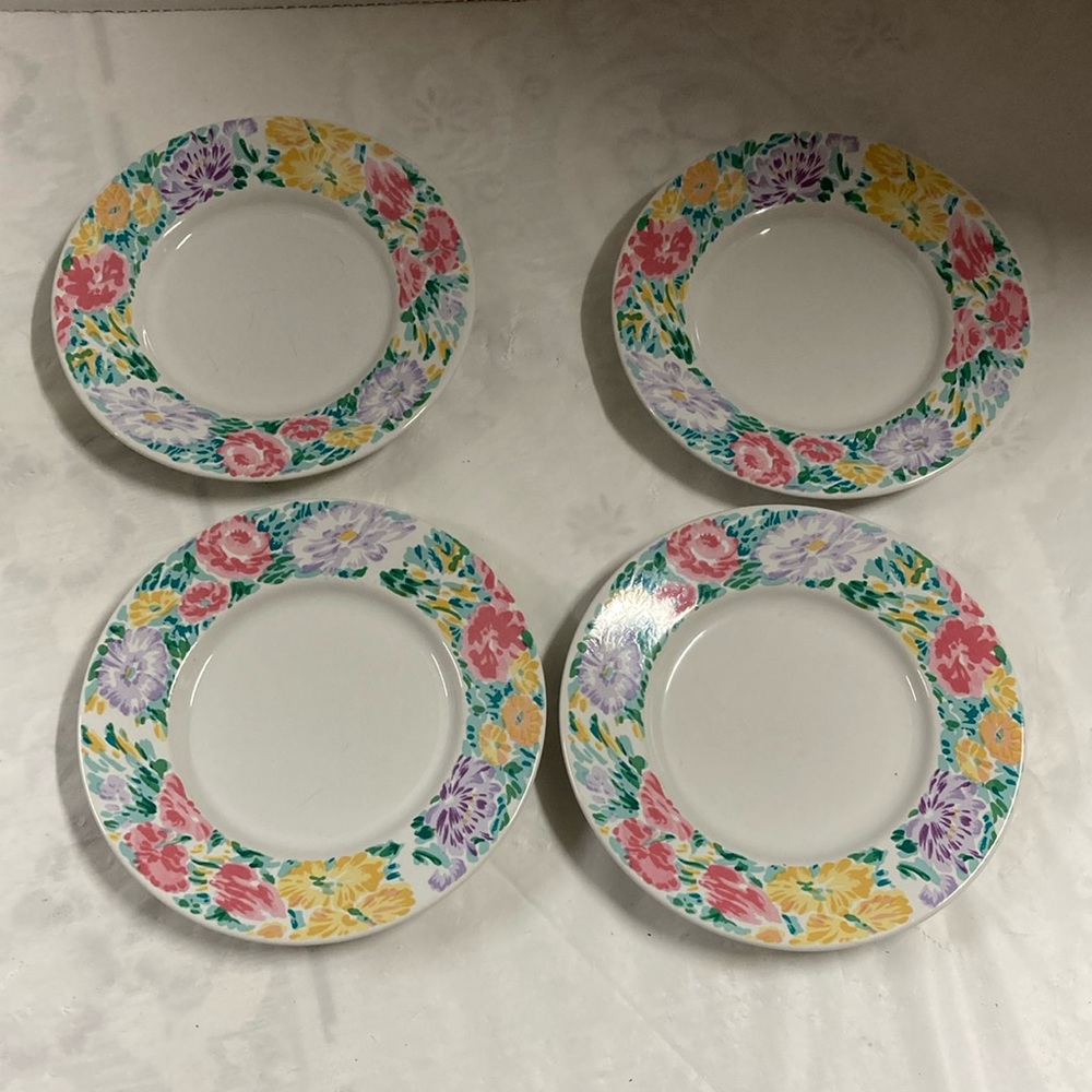 Furio Stoneware Floral Plates Japan Set of 4 Spring Pastel Dessert Tea Parties